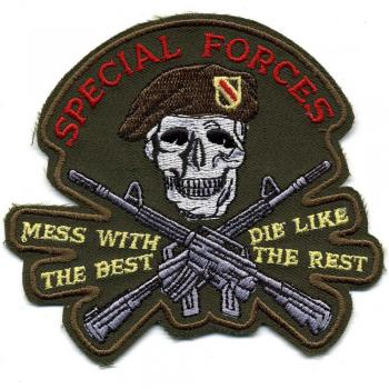 AUFNÄHER - Totenkopf - 04796 - Gr. ca. 10 x 9,5 cm - Patches Stick Applikation
